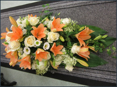Kukkalaite 9 - Lahden Hautaustoimisto